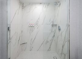 Loews Nashville Hotel at Vanderbilt Plaza