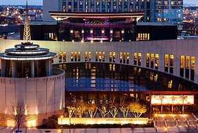 Loews Nashville Hotel at Vanderbilt Plaza