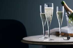 Loews Nashville Hotel at Vanderbilt Plaza