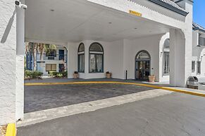 Baymont by Wyndham Orlando East
