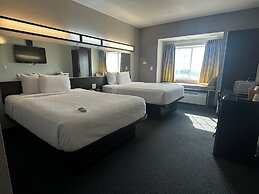 Microtel Inn & Suites by Wyndham Quincy Downtown/River Area