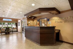 Microtel Inn & Suites by Wyndham Quincy Downtown/River Area