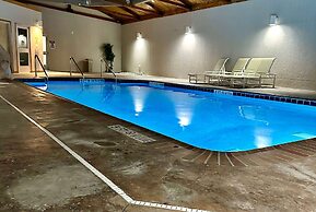 Microtel Inn & Suites by Wyndham Quincy Downtown/River Area