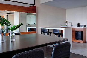 New York LaGuardia Airport Marriott