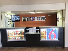 Motel 6 Raleigh, NC - North