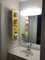 Motel 6 Raleigh, NC - North