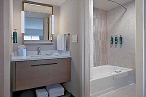Doubletree by Hilton Cedar Rapids Convention Complex