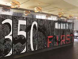 Doubletree by Hilton Cedar Rapids Convention Complex