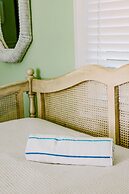 Amsterdam's Curry Mansion Inn