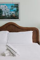 Amsterdam's Curry Mansion Inn