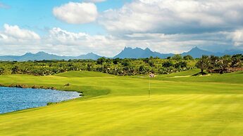 Royal Palm Beachcomber Luxury