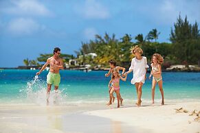 Royal Palm Beachcomber Luxury