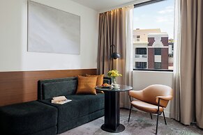 Crowne Plaza Melbourne Carlton by IHG
