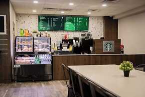 CoCo Key Hotel and Water Resort