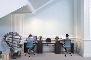 Queen Kapiolani Hotel