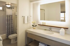 Queen Kapiolani Hotel