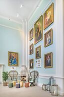 Queen Kapiolani Hotel