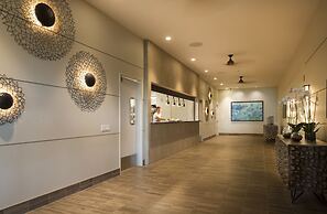 Queen Kapiolani Hotel