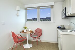 Queen Kapiolani Hotel