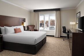 The Lakefront Anchorage