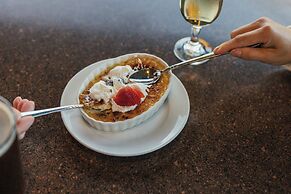 The Lakefront Anchorage