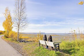 The Lakefront Anchorage