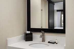 The Lakefront Anchorage