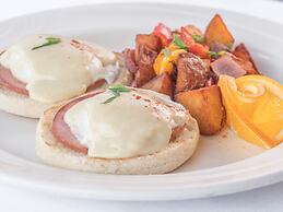 The Lakefront Anchorage