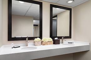 The Lakefront Anchorage