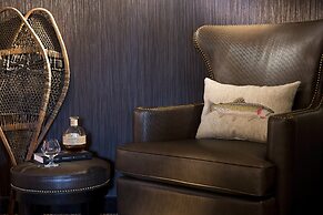 The Lakefront Anchorage