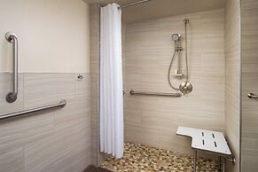 The Lakefront Anchorage