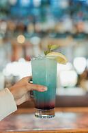 The Lakefront Anchorage