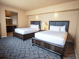 Scottsdale Plaza Resort