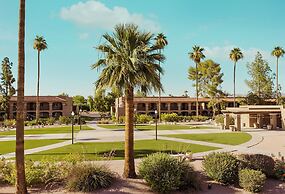 Scottsdale Plaza Resort