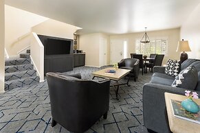 Scottsdale Plaza Resort