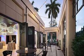 Boca Raton Marriott at Boca Center