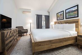 Evergreen Lodge at Vail