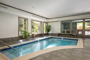 Evergreen Lodge at Vail