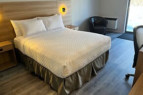 Econo Lodge Airport