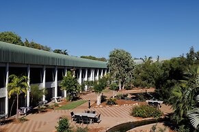Mercure Kakadu Crocodile Hotel