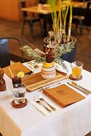 Mercure Kakadu Crocodile Hotel