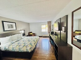 Motel 6 Milford, CT