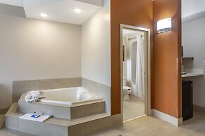 Holiday Inn Express Branson-Green Mountain Drive by IHG