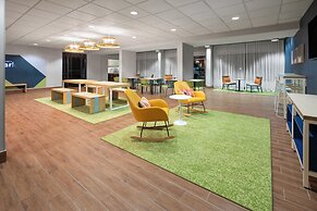 Spark by Hilton Decatur