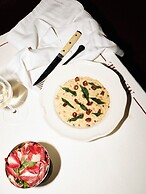 Hôtel Rochechouart, a Member of Design Hotels – Orso Hotel