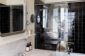 Hôtel Rochechouart, a Member of Design Hotels – Orso Hotel