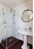 Hôtel Rochechouart, a Member of Design Hotels – Orso Hotel