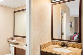 Ramada Plaza by Wyndham Portland