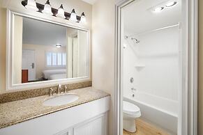 Best Western Country Lane Inn