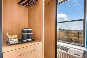 DoubleTree by Hilton Hotel Buffalo - Amherst